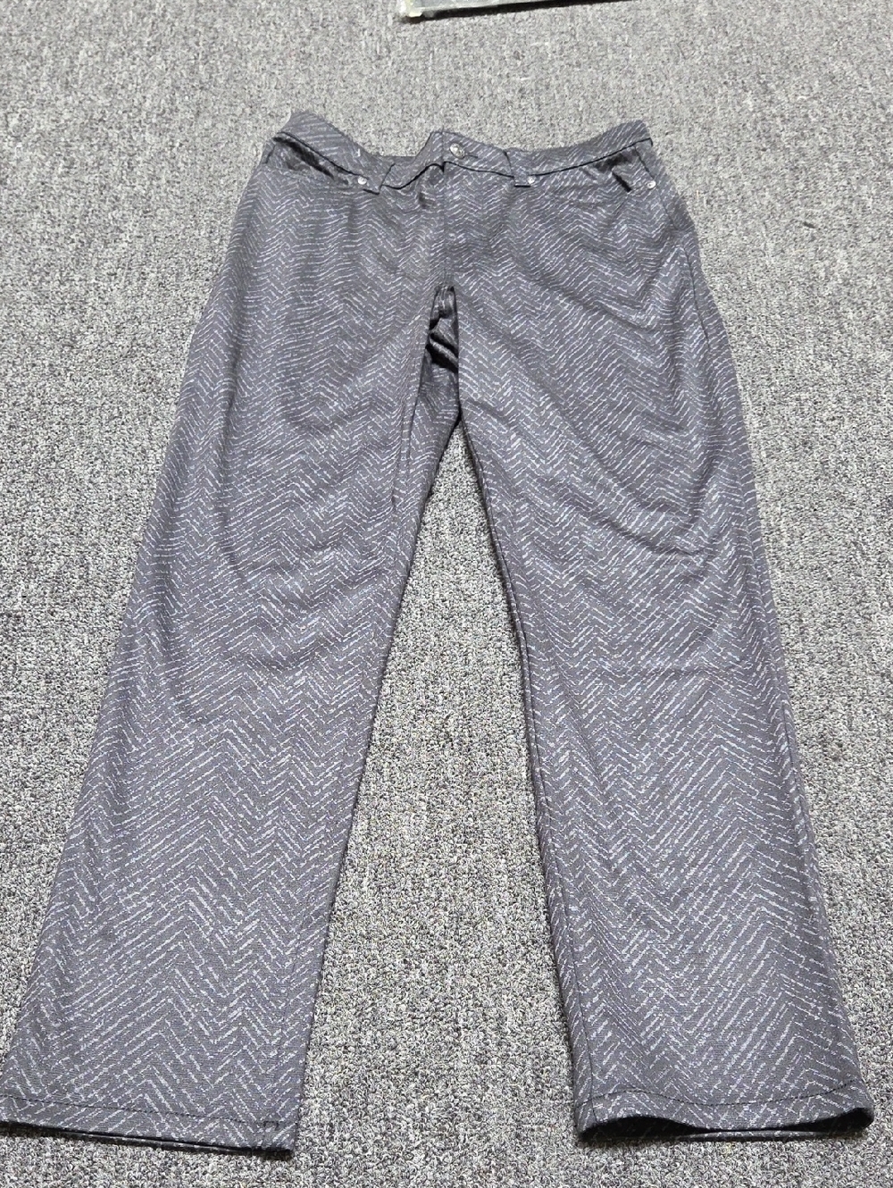 (#1) Gloria Vanderbilt Gray Patterned Wide-Leg Pants